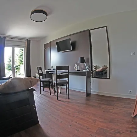 호텔 Manoir De Kerhuel De Quimper 4*
